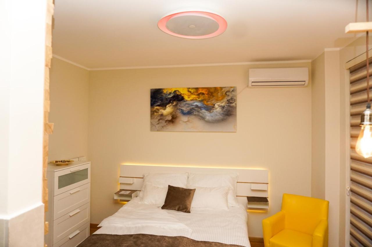 Palace - Pupinova Palata Apartment